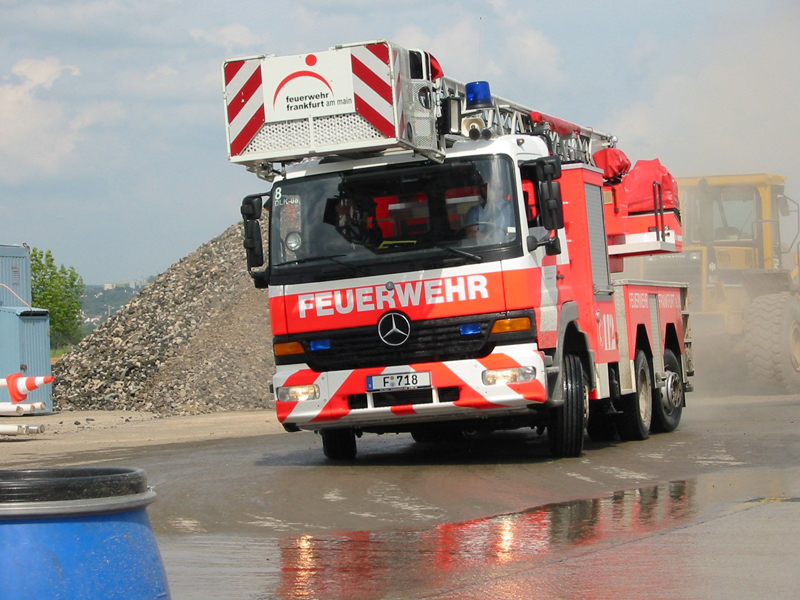 Feuerwehr_Drehleiter