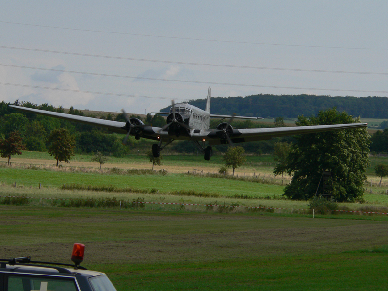 28_Tante-Ju-Landeanflug