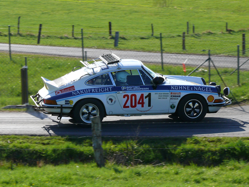 12_Porsche_911_Safari