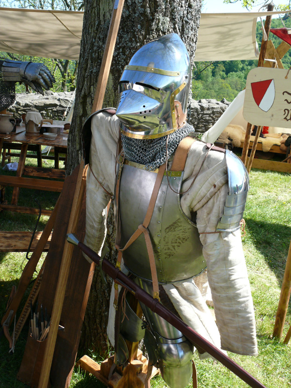 Ritterrüstung